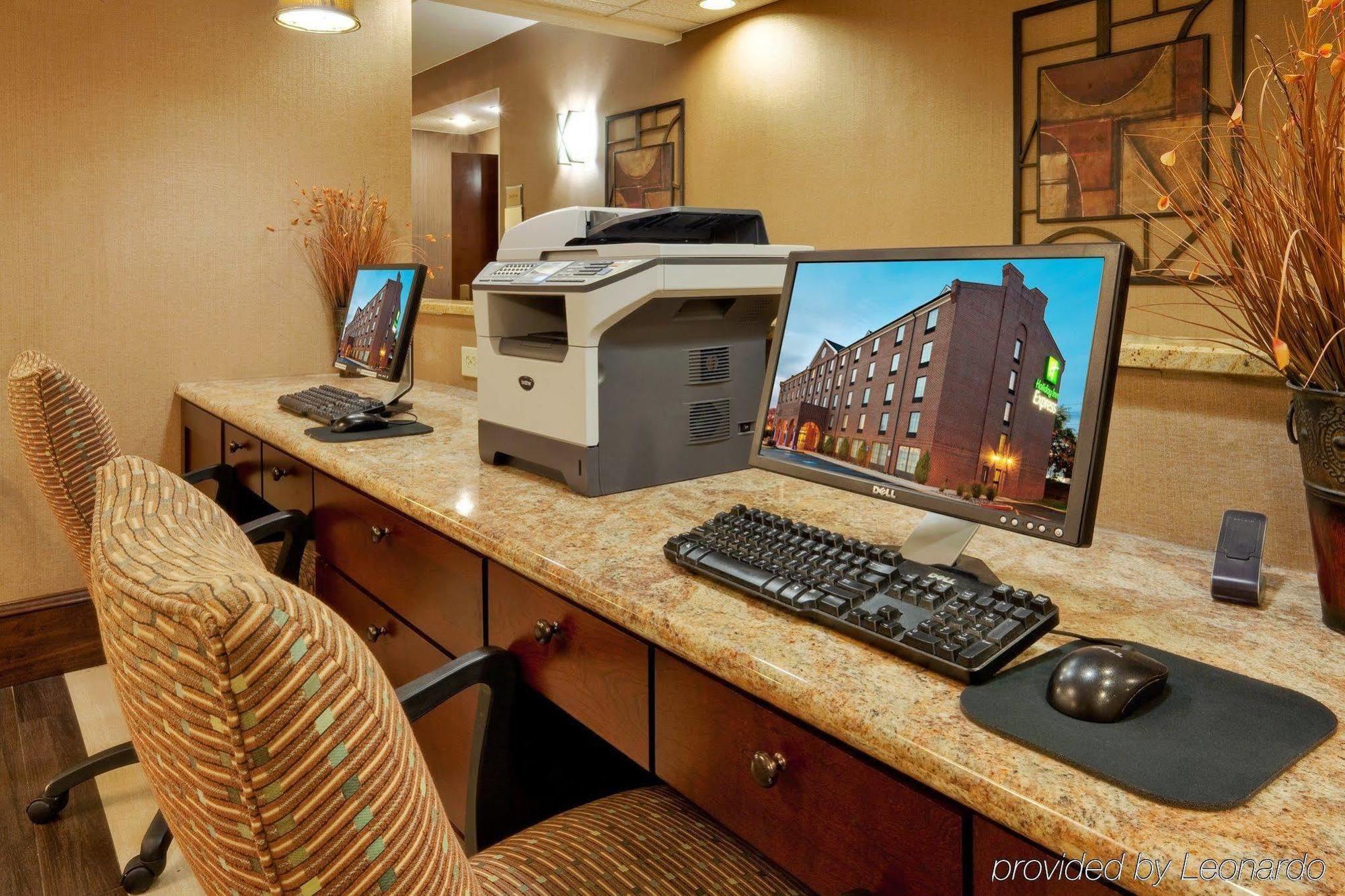 Holiday Inn Express Harrisburg East By Ihg Exteriér fotografie